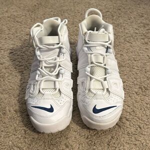 Nike Uptempo - White